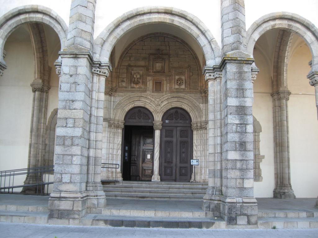 Ebora Home - Garage Free - Centro Historico Évora Eksteriør billede