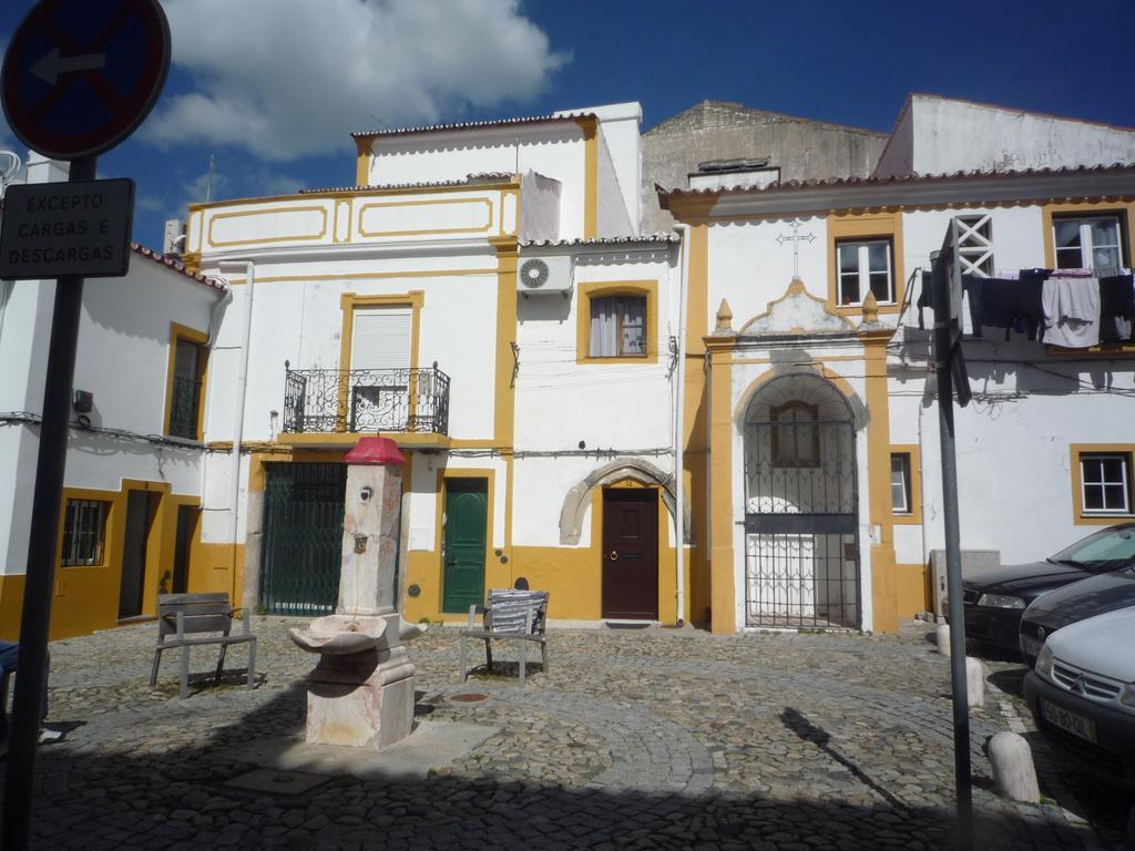 Ebora Home - Garage Free - Centro Historico Évora Eksteriør billede