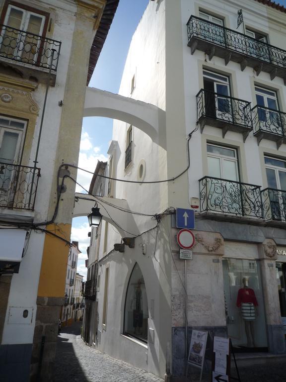 Ebora Home - Garage Free - Centro Historico Évora Eksteriør billede
